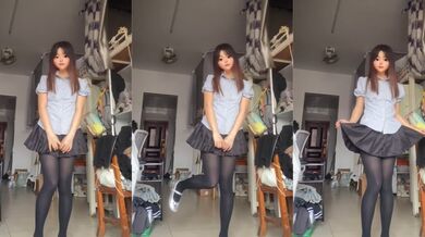 推特福利姬 一人偶 肉感骚母狗 宿舍黑白丝后入自拍 手冲嫩穴 情趣套装超诱惑！